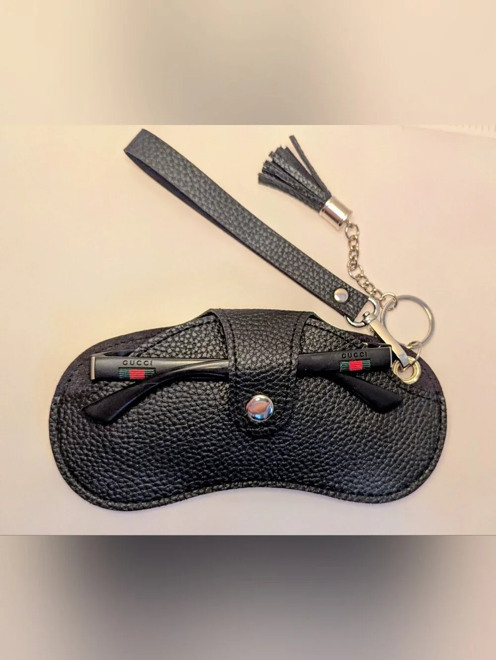 Black Sunglasses Case/Keeper Keychain with Tassel R061626-01